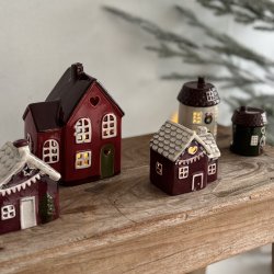 Hus til fyrfadslys H 9,5 cm Keramik