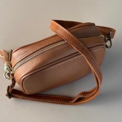 Taskerem smal cognac Skind