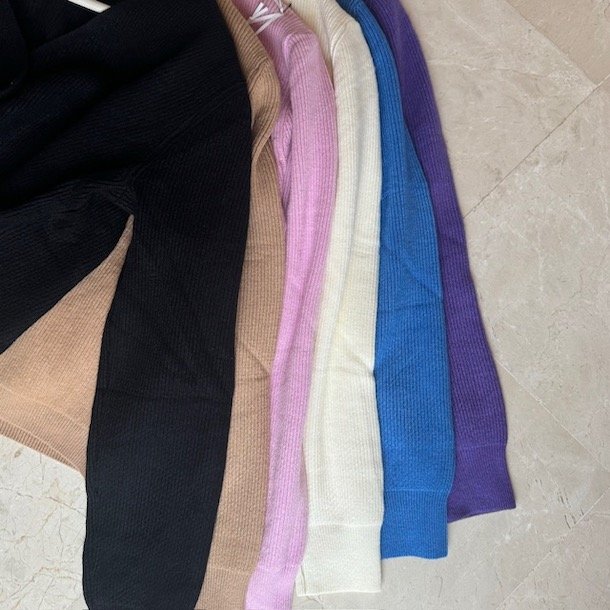 Kort cardigan med knapper 