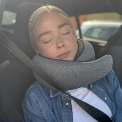 Ergonomisk rejse nakkepude