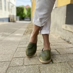  Espadrillos soft med bast skind oliven str. 36-42
