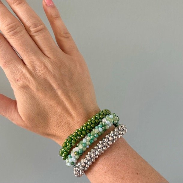 Perlearmbnd chunky med elastik