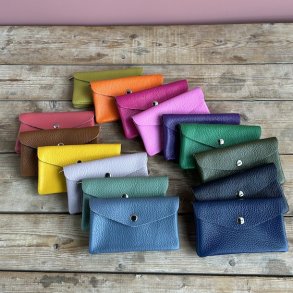 Klassisk Pung med klap skind