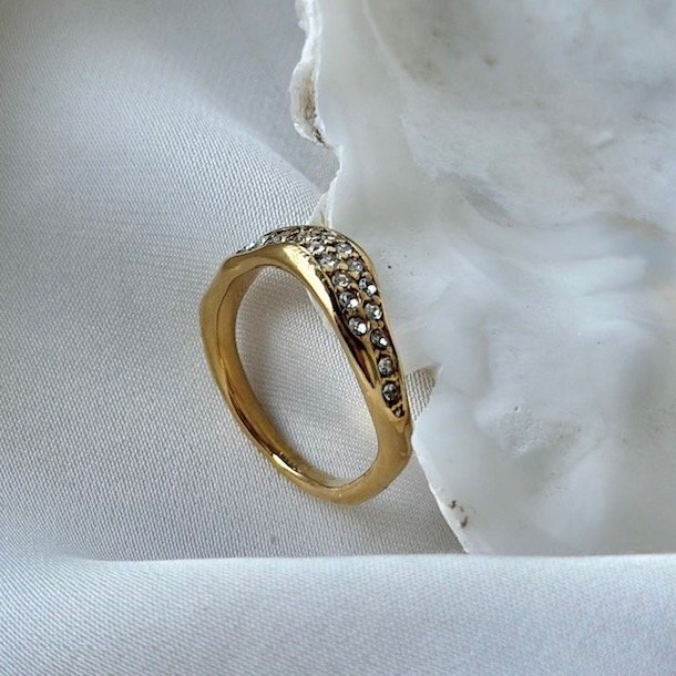 Fingerring GLOW ELLA vandfast 18kt. forgyldt