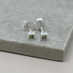 restikker olive square sterling slv