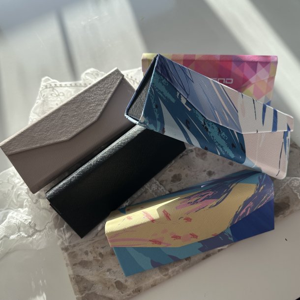 Foldbart brilletui hardcase