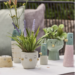 Vase ansigt med nb keramik rosa 