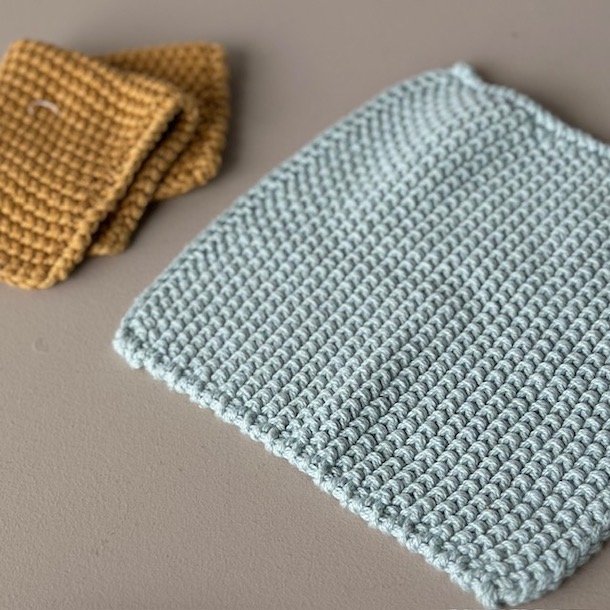 grydelap mynte strikket b: 22 l: 22