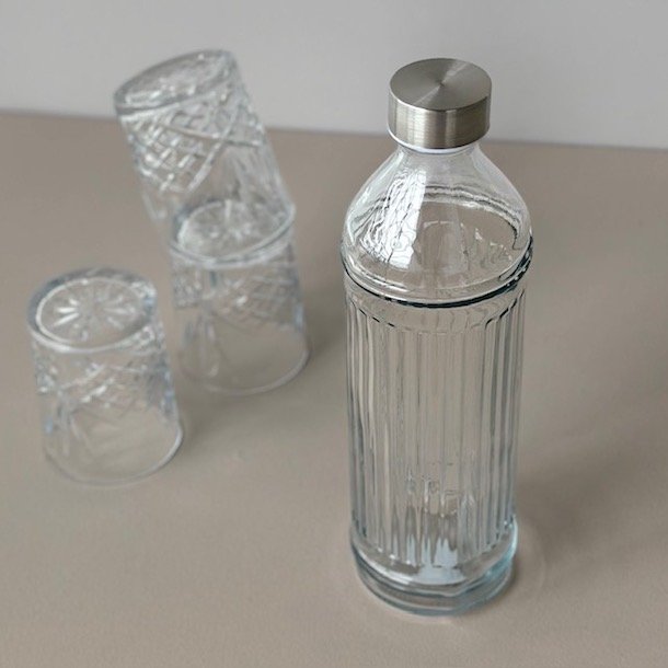 Vand flaske skruel�g glas 1 Liter