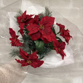 Julebuket med gran og julestjerne