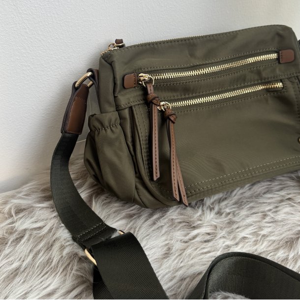 Crossbody Nylon 
