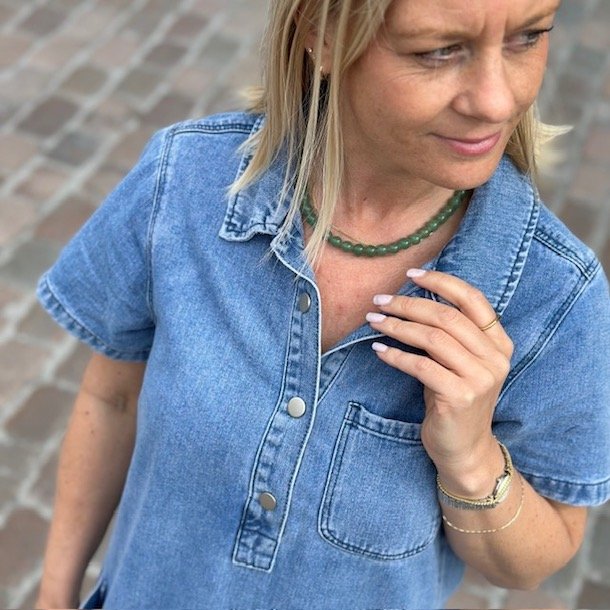 Halskde Jackie med naturperler