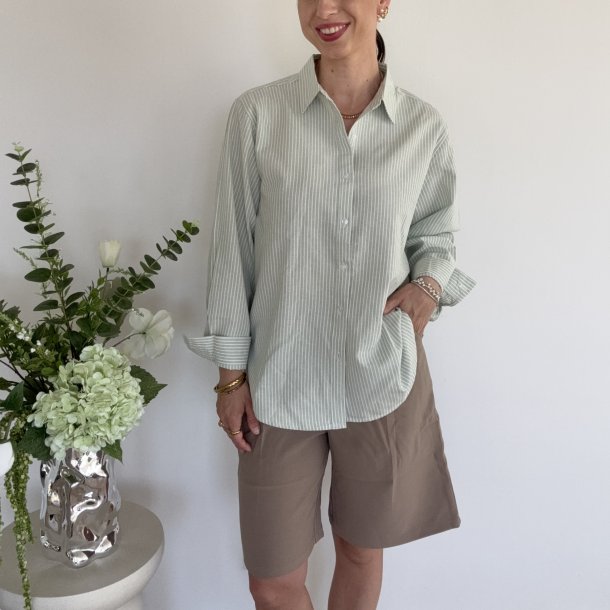 Skjorte Henriette gr�n Str. S-XL