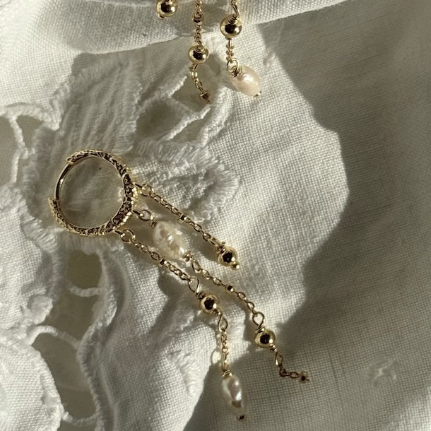 HOOP LUNELLA PEARL HOOP forgyldt slv