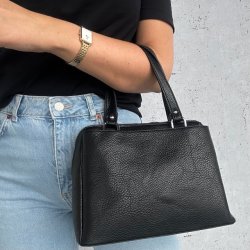 Crossbody/ hndtaske chic
