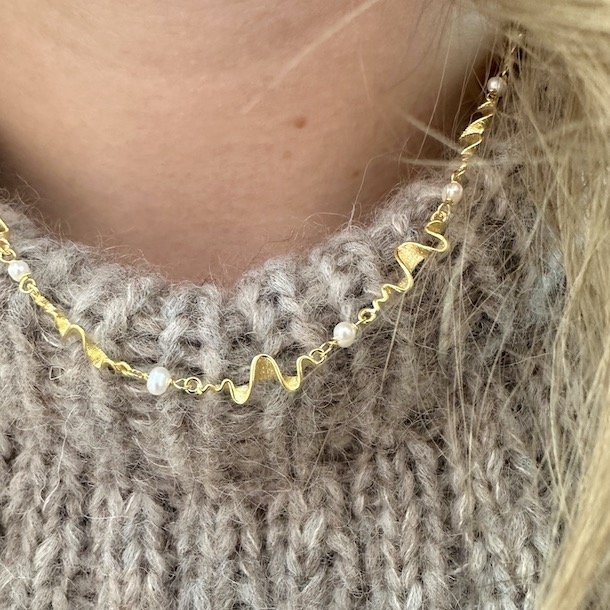 Halskde Rhumba Choker forgyldt slv