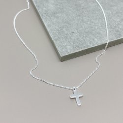 Halskde plain kors slv