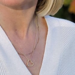 Halskde med hjerte vedhng LOVE ME forgyldt slv