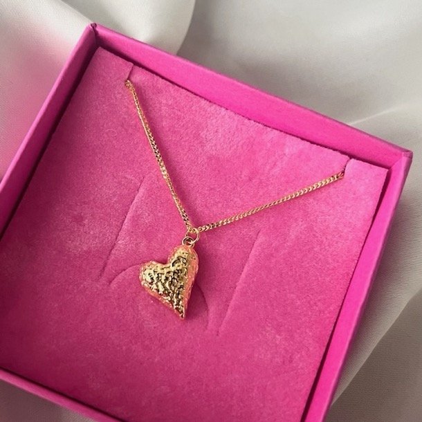 Halskde LOVE ME  Forgyldt Slv