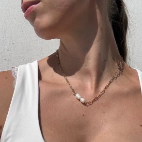 Halsk�de link pearl vandfast