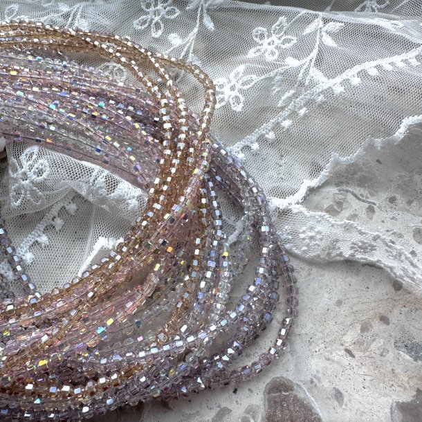 Halsk�de Selena tynd model