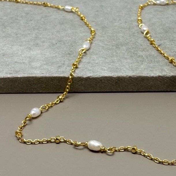 Halskde RICE DOT LONG forgyldt slv