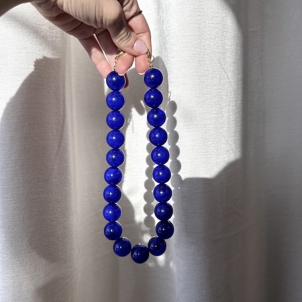 Halsk�de med perler, Karla 
