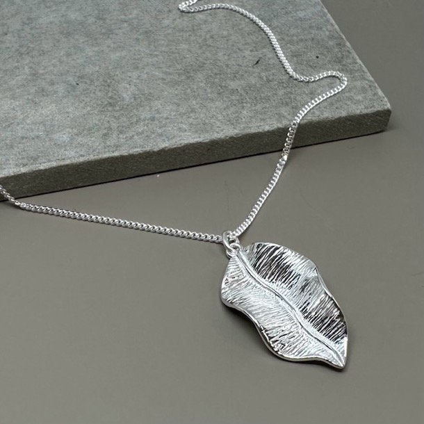 Halskde LEAF 80 cm sterling slv