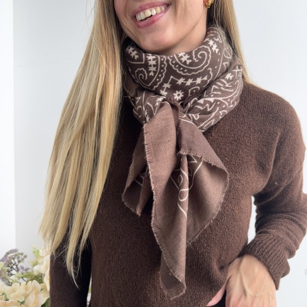 Trklde Alberte i viskose og uld mix