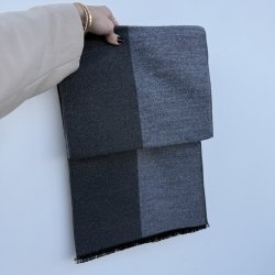 Herre halst�rkl�de viskose miks