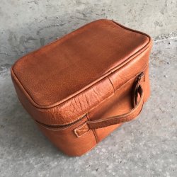 Toilettaske Shadow Cognac lder