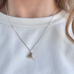 Halskde hjerte LOVE ME  Slv