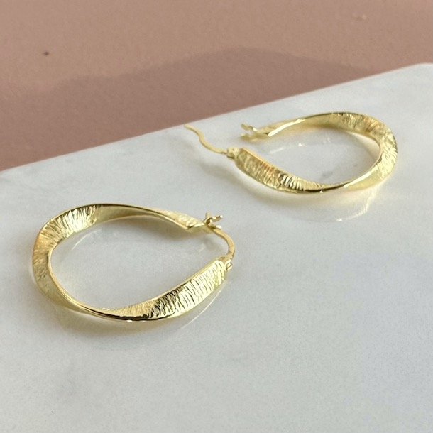 Hoops Twisted Lines 28 mm forgyldt slv
