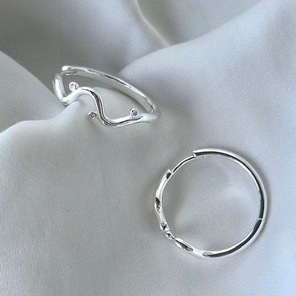 Hoops WAVY 25 mm Sterling slv