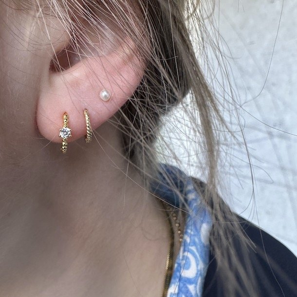 Juli hoops m. zirkonia forgyldt slv