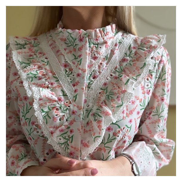 Skjorte bluse Emma - str S-L
