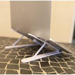 Laptop stand