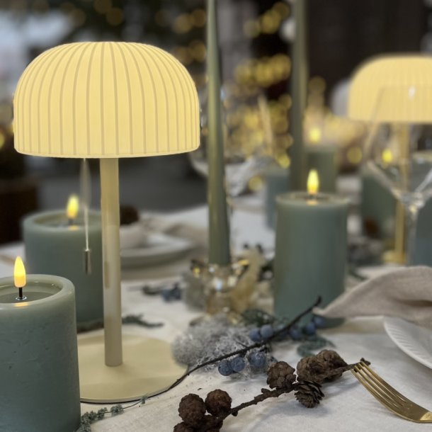 Ikon Copenhagen LED lampe H 27 CM