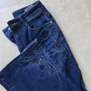 Jeans med pr�get m�nster - str. xs-xl
