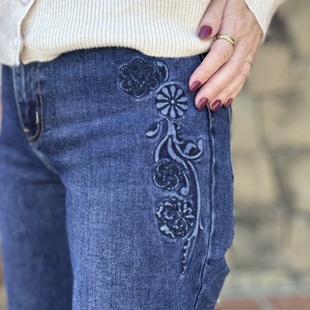 Jeans med pr�get m�nster - str. xs-xl