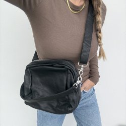 Judith crossbody sort Skind
