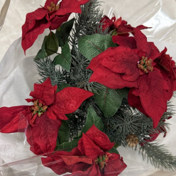 Julebuket med gran og julestjerne