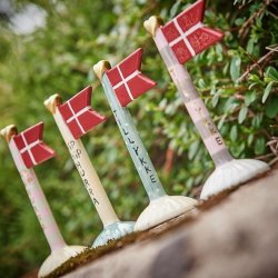 Flag lille Tillykke keramik