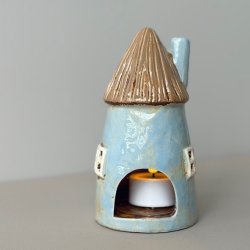 Hus til fyrfadslys lysbl Keramik 