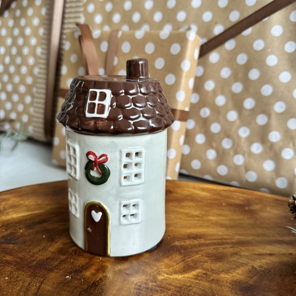 Hus til fyrfadslys H 11 cm Keramik