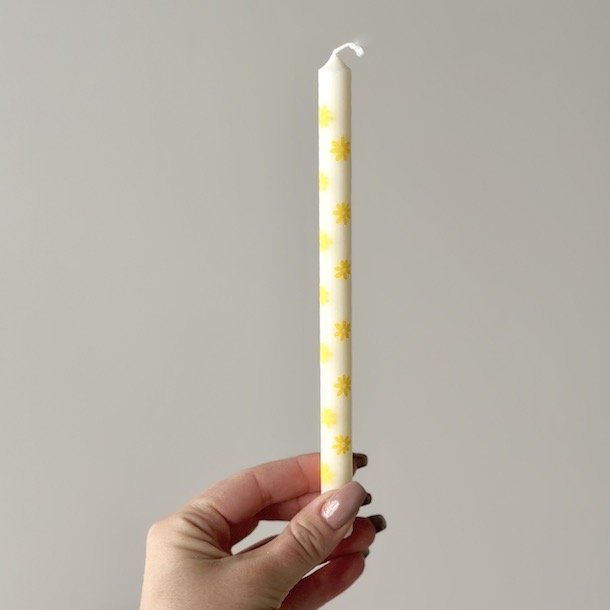 Kertelys m/gule blomster stearin