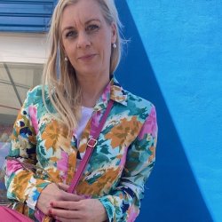 Kjole med blomster str. S-XXL