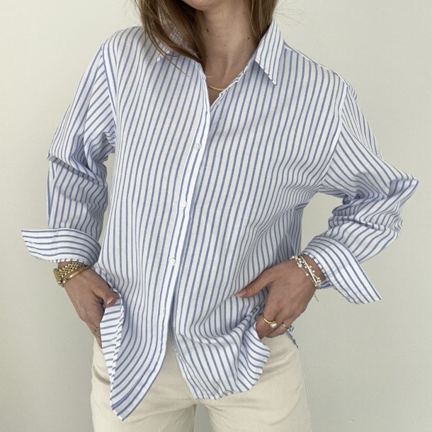 Skjorte Olivia i strib str. S-XL