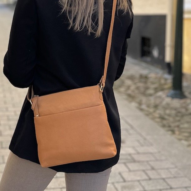 Gitta crossbody Skind