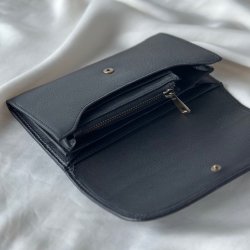 Ragna  damepung sort Common skind